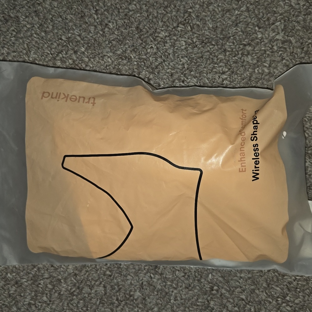 BNWT Shapermint Wireless Shaper Bra And Bralette Bundle - Picture 6 of 13